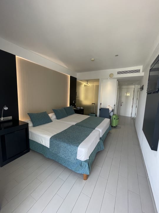 Zimmer Hotel Hispania