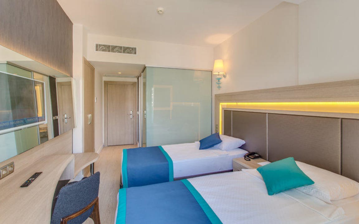 Standart Room Falcon Hotel