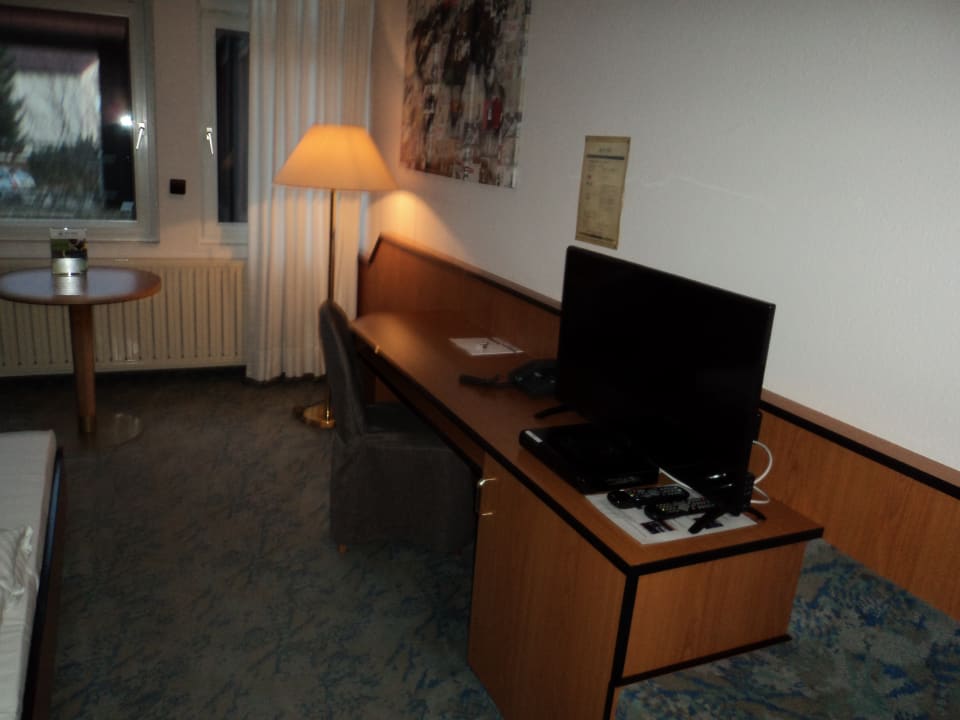 Zimmer BTS Hotel Garni