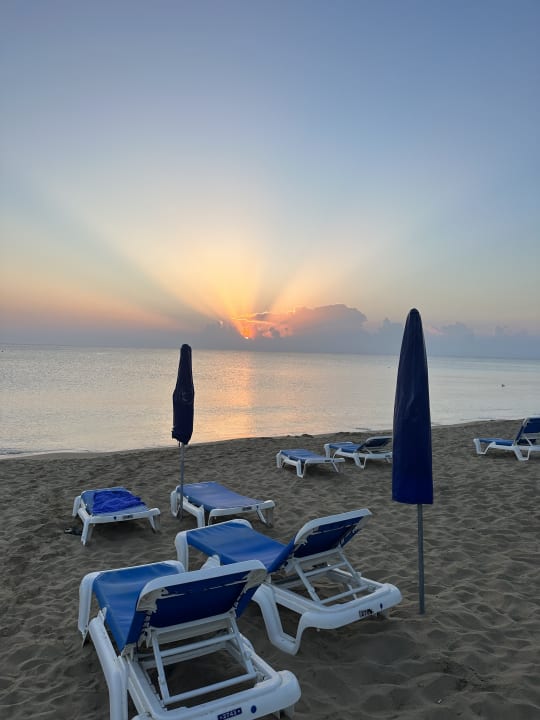 Strand Vrissaki Beach Hotel