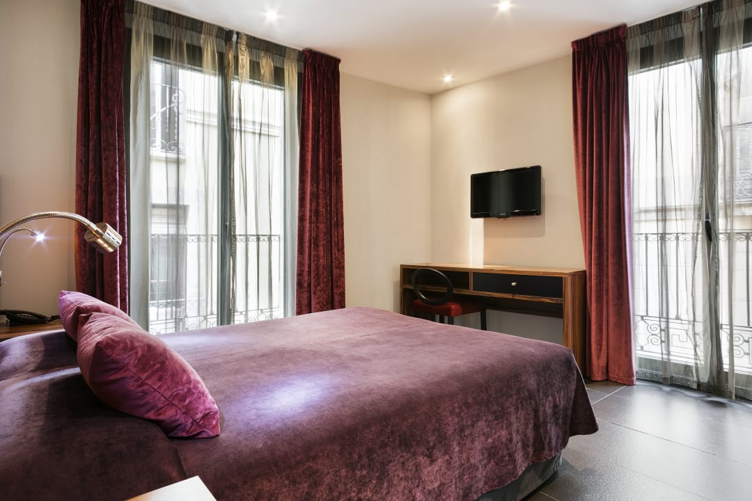 Zimmer Hotel California