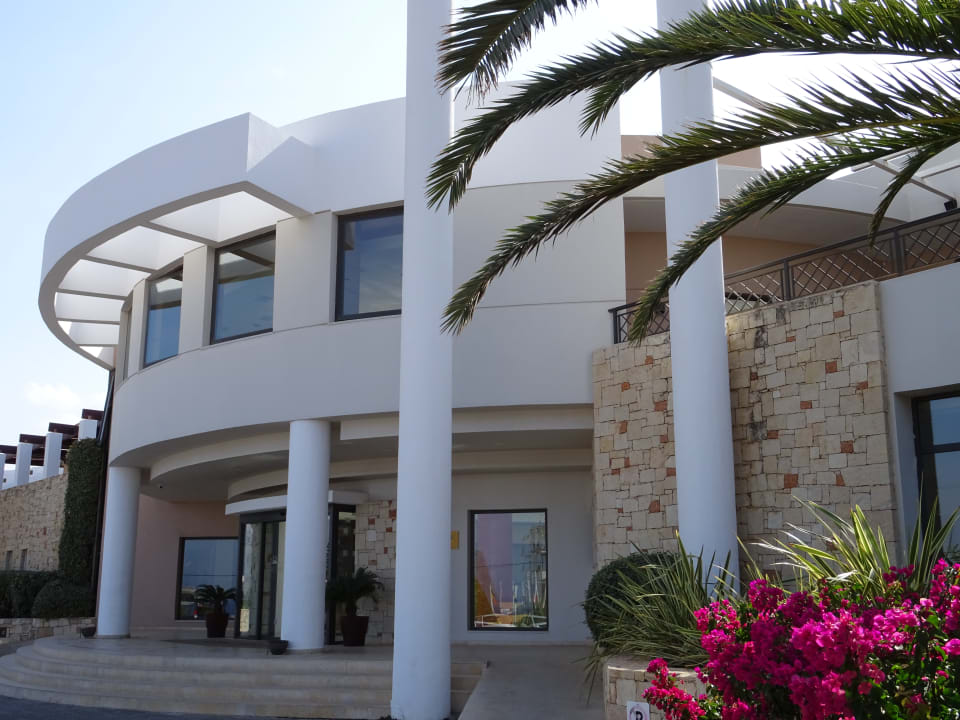 Lobby Grand Hotel Holiday Resort