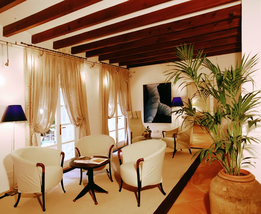 Lobby Landhotel Can Verdera