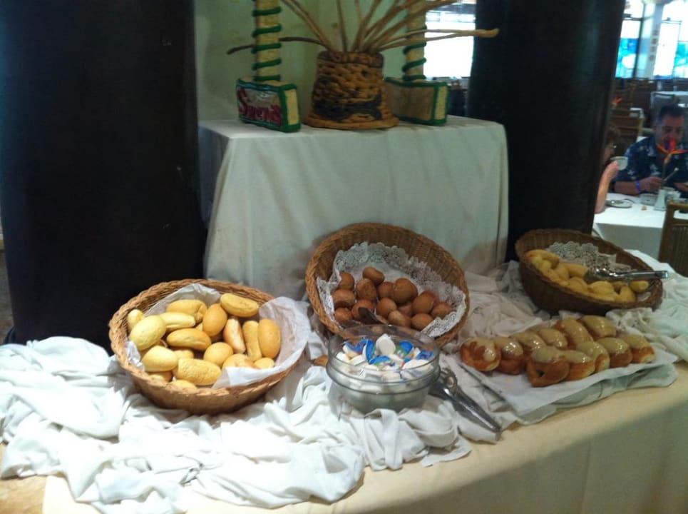 Backwaren Grand Sirenis Punta Cana Resort & Aquagames