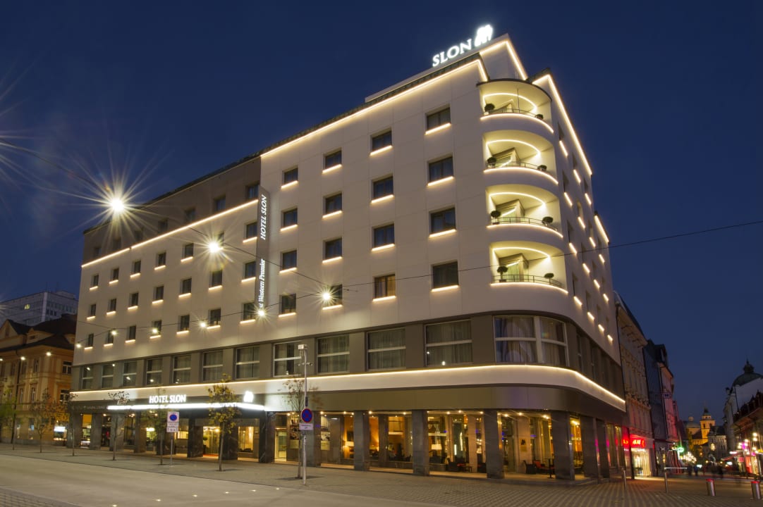 Außenansicht Best Western Premier Hotel Slon