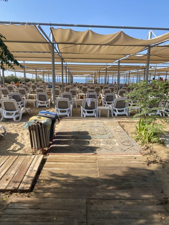 Strand Dream World Aqua Hotel