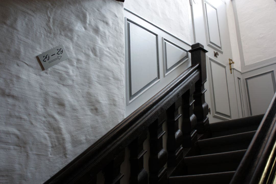 Massives Treppengeländer aus dem 17. Jahrhundert Altstadt Hotel Gelnhausen