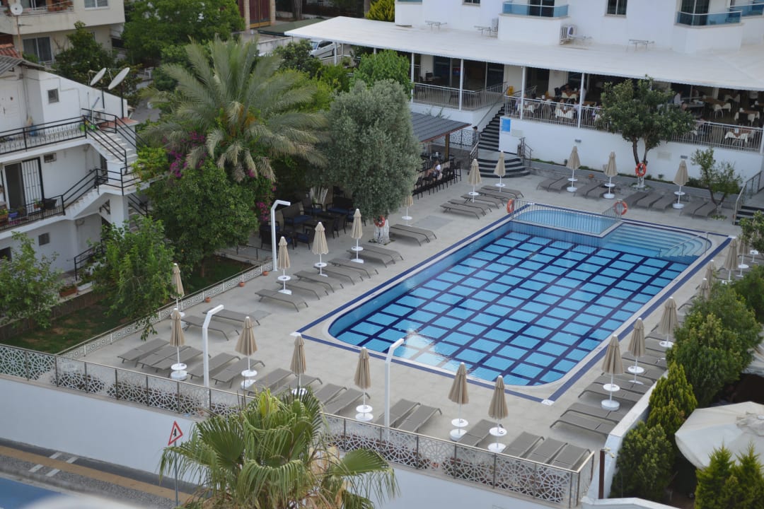 Außenansicht Hotel Adler