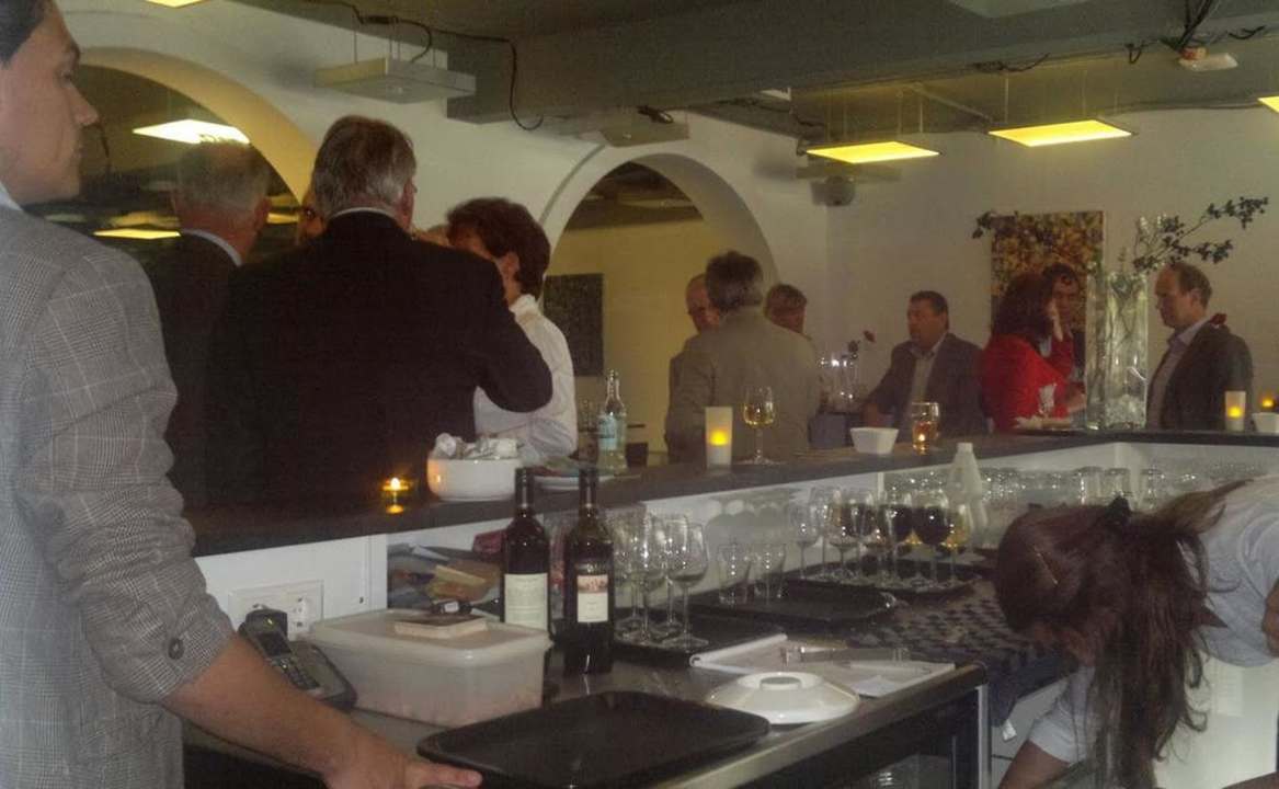 Vanuit de bar Hotel Innercity