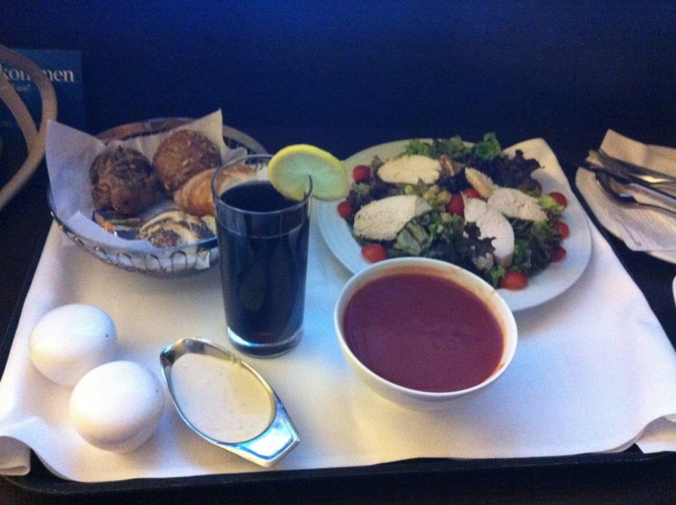 Roomservice NH Berlin Kurfürstendamm