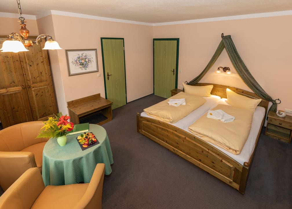 Zimmer Waldgasthof & Hotel Am Sauwald