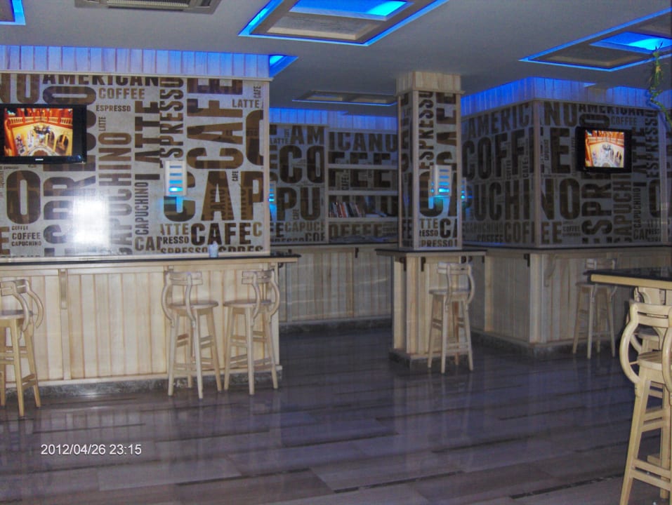 Megacoole neue Kaffeebar Pickalbatros Alf Leila Wa Leila Resort - Neverland Hurghada