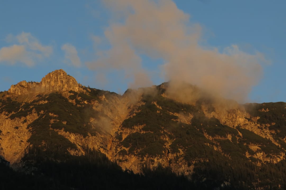 Ausblick Ferienwohnungen Alpenblick Tilly