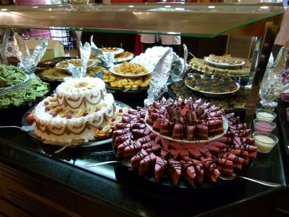 Dessertbuffet Mira Meridia Beach Hotel