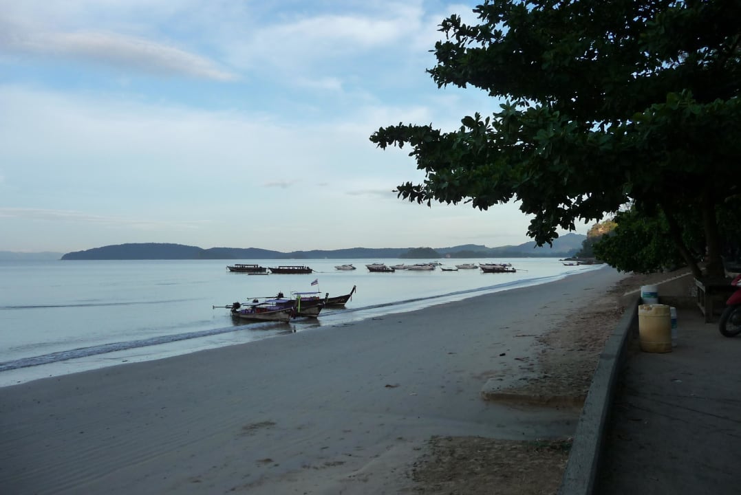 Morgens um 7:00 Uhr Aonang Villa Resort