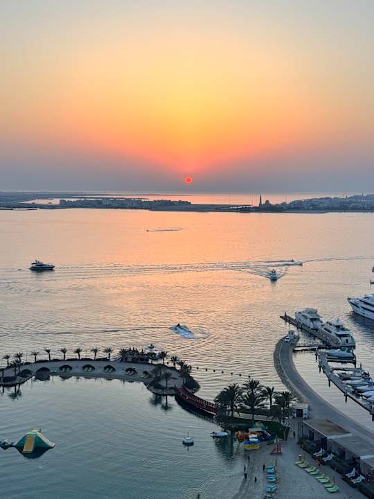 Gastro The Art Hotel & Resort