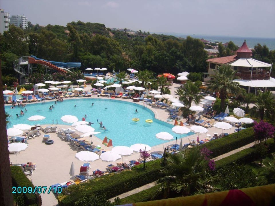 Widok z naszego balkonu Bella Resort & Spa