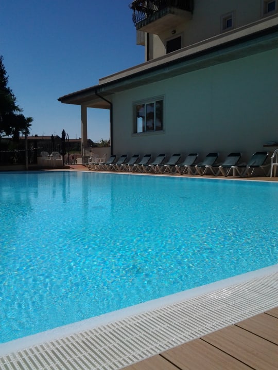 Pool Hotel Da Roberto
