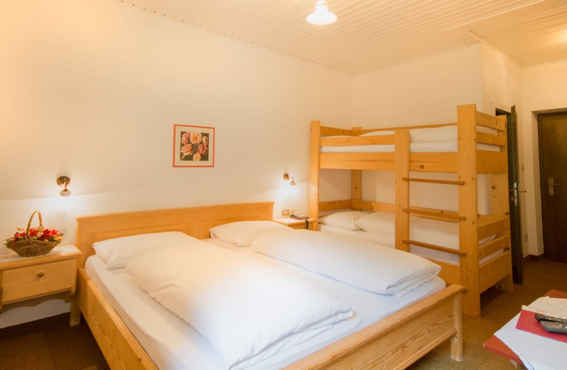 Zimmer Kason Berghotel