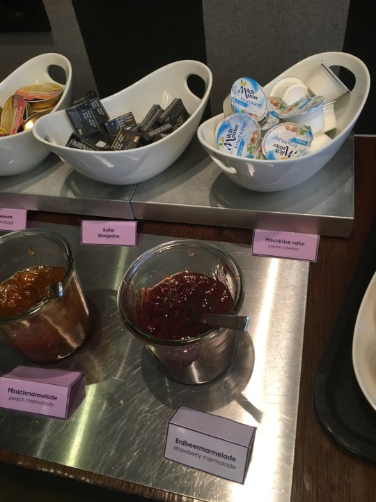 Gastro Goodman's Living Apartments