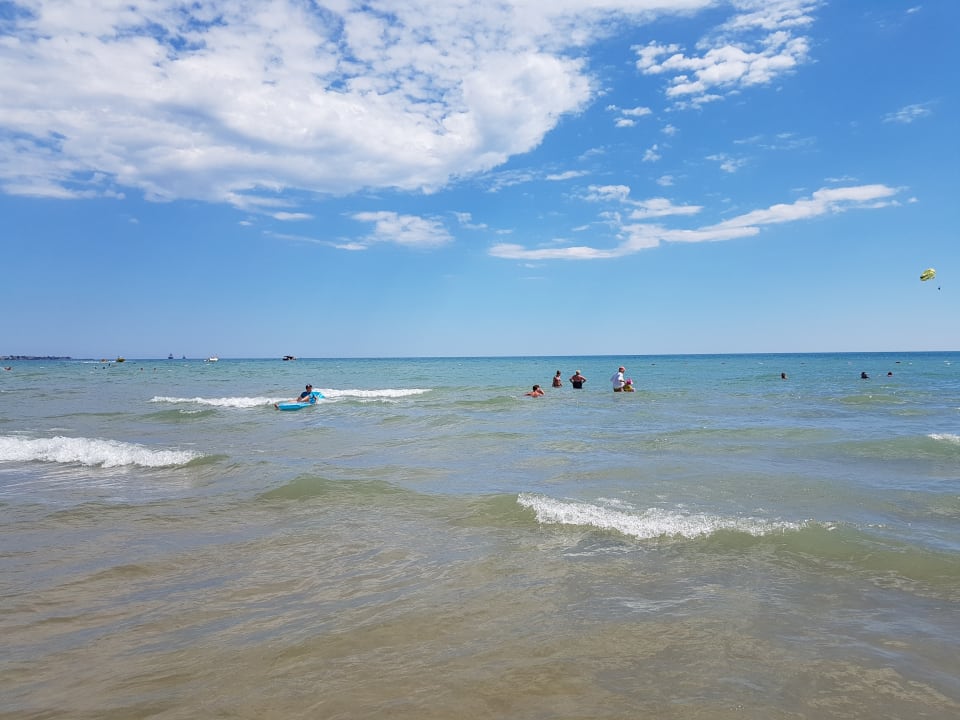 Strand Castival Hotel