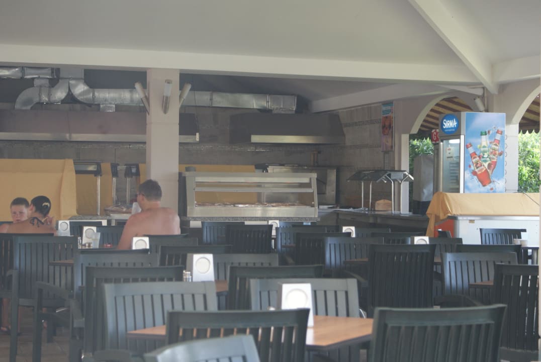 Amphibar Hane Family Resort