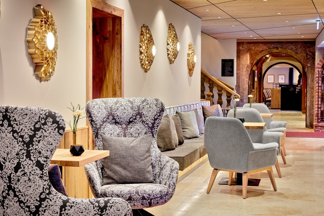 Lobby Hotel Neue Post