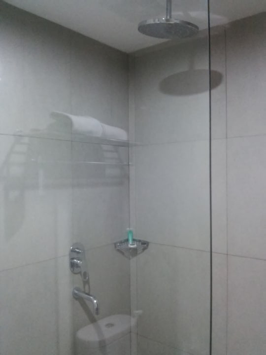 Zimmer Kyriad Pesonna Makassar