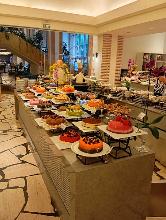 Gastro Gloria Verde Resort