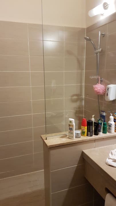 Zimmer Jaz Makadina