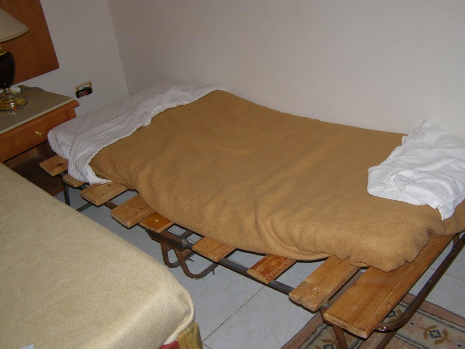 Дополнительная кровать для вышего ребенка Blend Club Aqua Resort