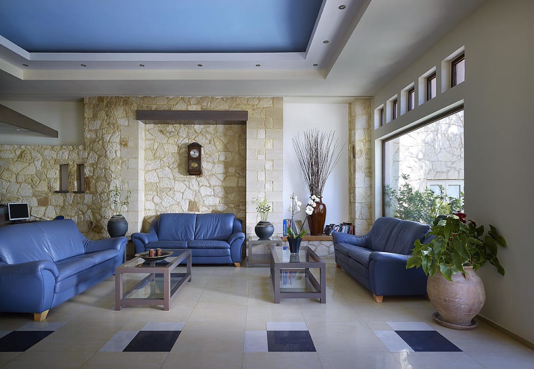 Lobby Hotel Elotis Suites