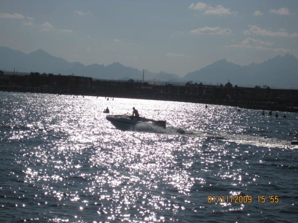 Египетский закат! Pickalbatros Alf Leila Wa Leila Resort - Neverland Hurghada