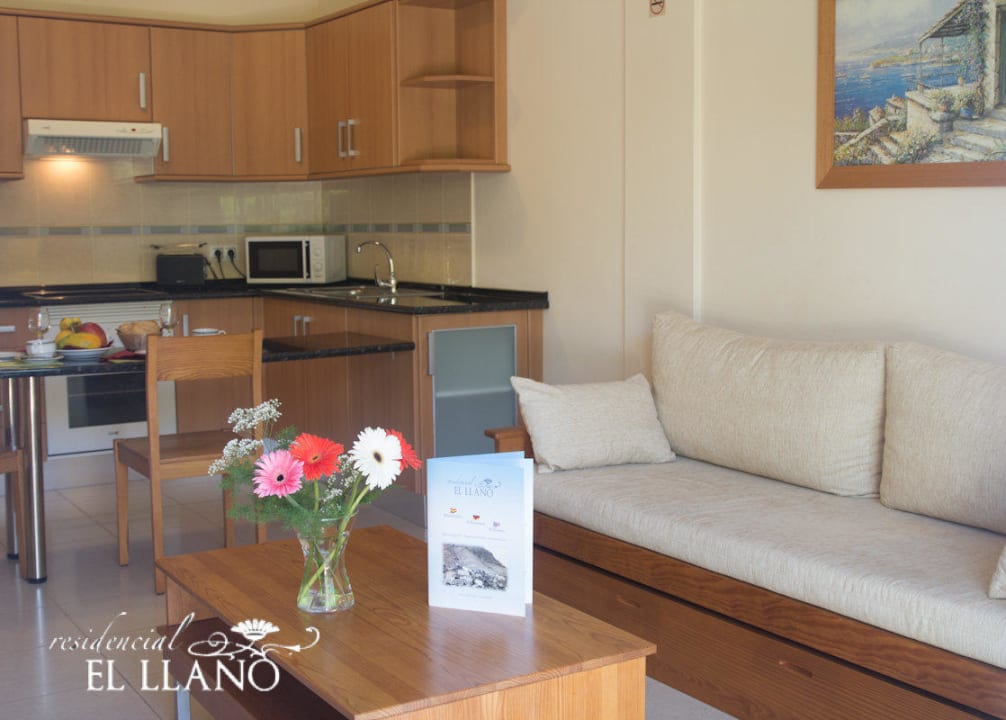 Salon comedor Residencial El Llano