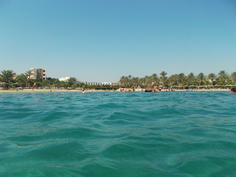 Pohled z vody Brayka Bay Resort