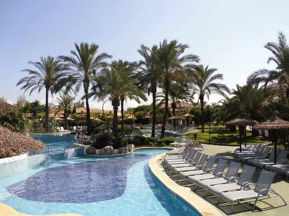 Pool Prinsotel La Dorada