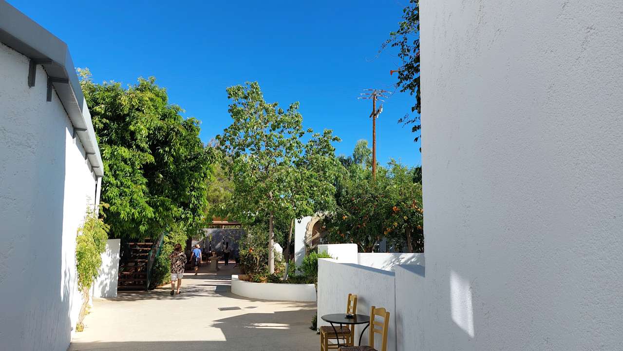 Gartenanlage Kalypso Hotel