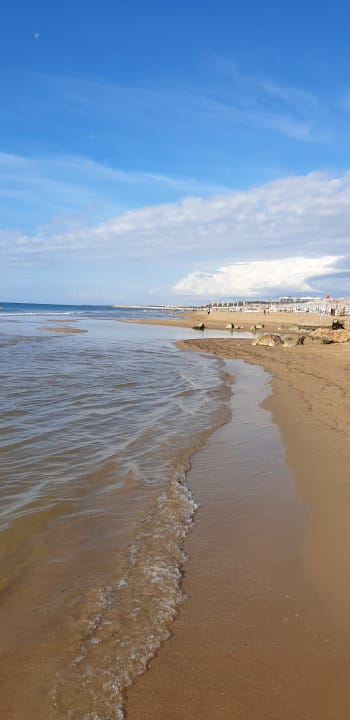 Strand Luna Blanca Resort & Spa