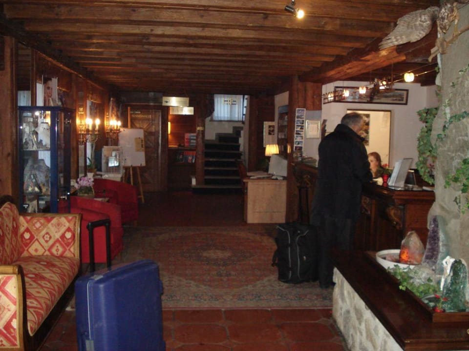 Rezeption Alpen Resort Hotel