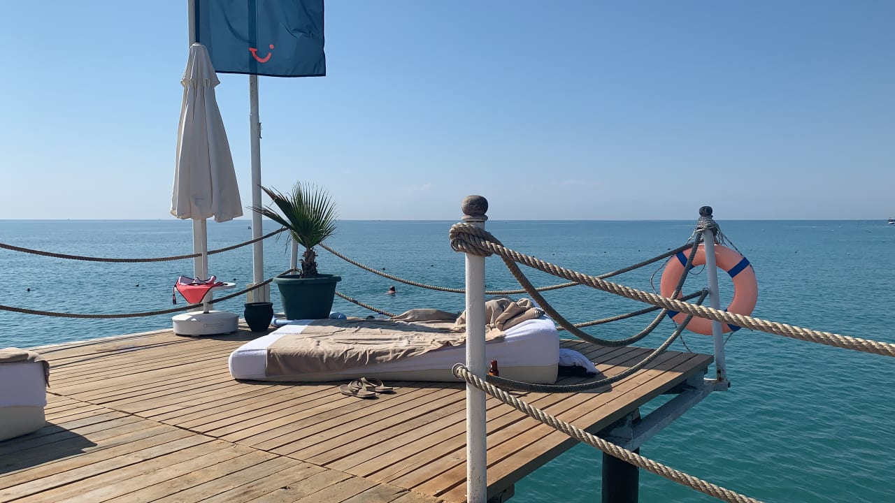Strand Sherwood Blue Belek