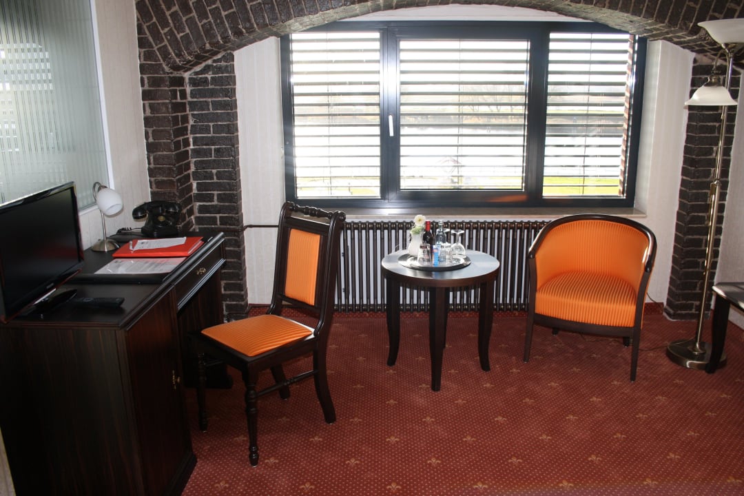 Doppelzimmer mit Blick auf die Elbe Elbe Resort