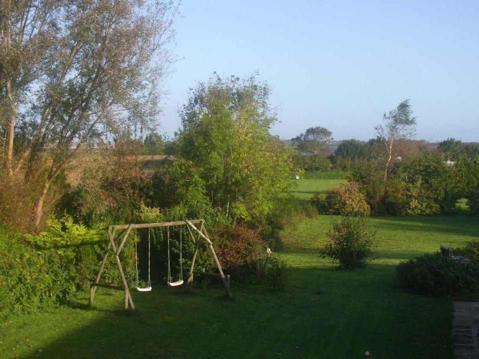 Gartenanlage und Spielwiese Hotel Schleimünde