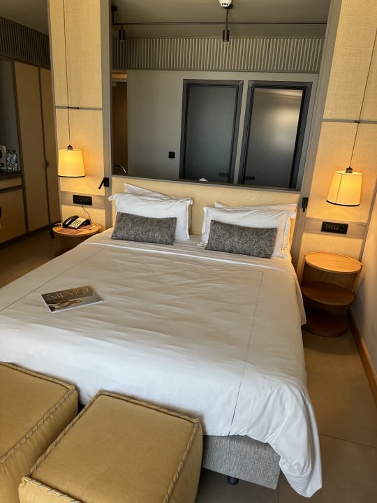 Zimmer The Royal Senses Resort, Curio Collection by Hilton