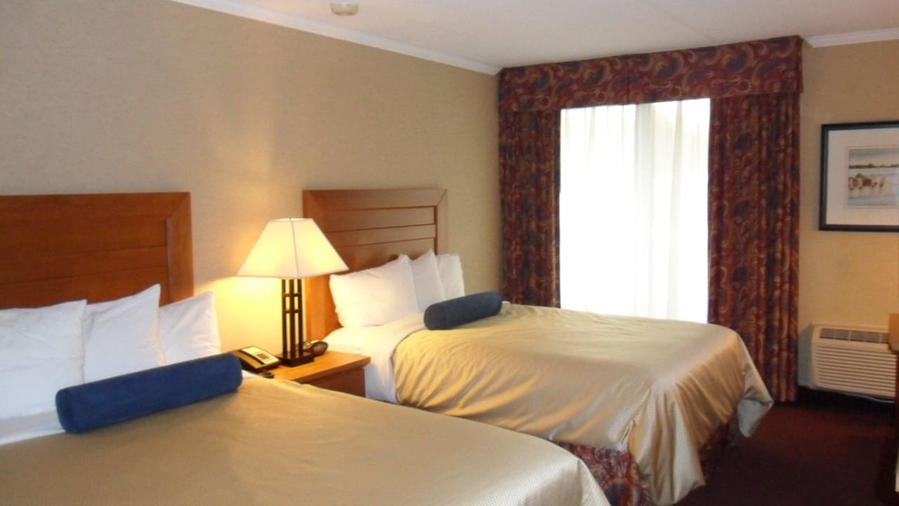 2 große Betten Best Western Nor'Wester Hotel & Conference Centre