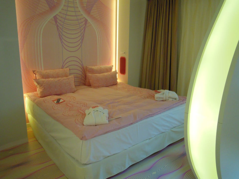 Ein wahnsinns Bett nhow Berlin
