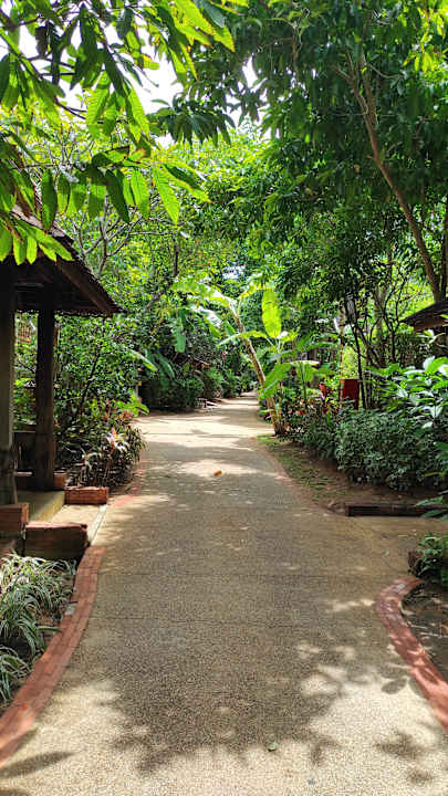 Gartenanlage Santhiya Phuket Natai Resort & Spa