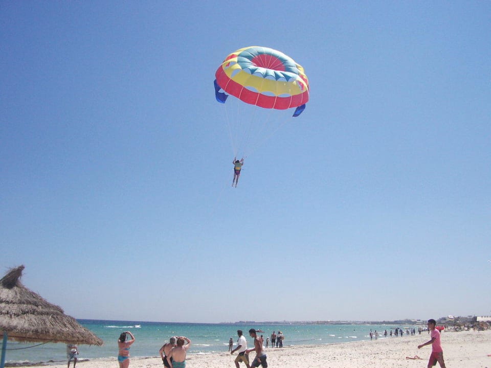 Sportmöglichkeit am Hotelstrand Hotel Amir Palace