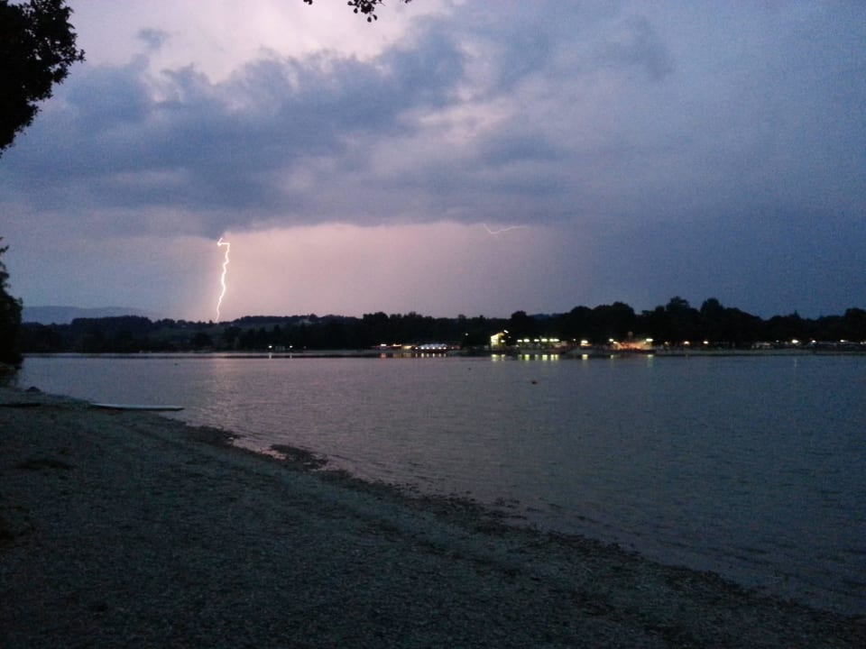 Gewitter über Waging am See Camping Gut Horn