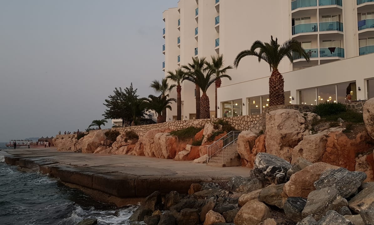 Außenansicht Le Bleu Hotel & Resort