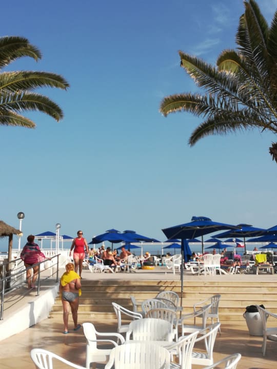 Strand Samira Club
